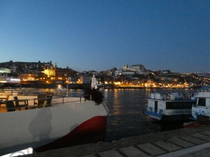 Porto bei Nacht