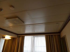 drittes Bett in der Decke