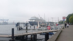 Mein Schiff 1 im Nebel