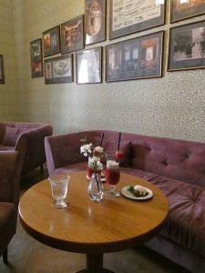 im Café Maiasmokk