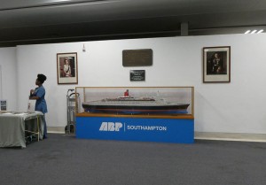 in der Wartehalle