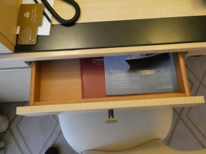 Schreibtischschublade