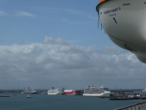noch alle Schiffe im Hafen