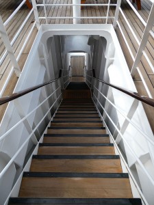 Treppe von Deck 11 nach Deck 8