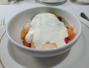 Obstsalat mit Joghurt