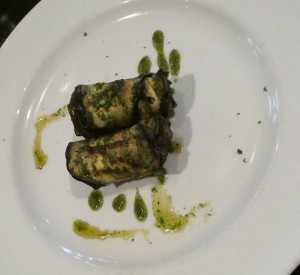 Auberginenröllchen