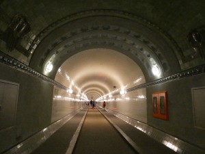 alter Elbtunnel
