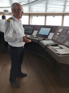 auf der Brücke
