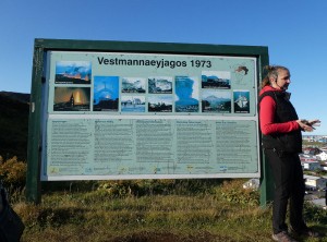 Unser Guide erklärt die Geschichte des Vulkanausbruchs