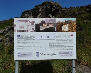 Reste eines Hauses