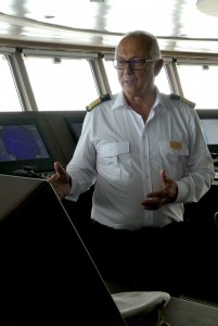 auf der Brücke