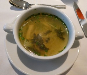 Asiatische Hühnersuppe