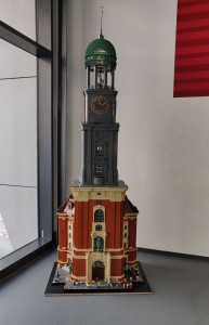 Lego-Michel in Steinwerder