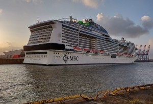 MSC Grandiosa in Hamburg