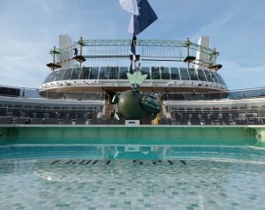 Horizon Pool & Amphitheatre