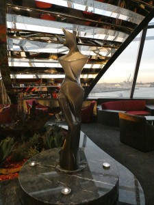 Top Sail Lounge