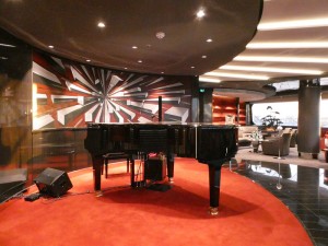 Top Sail Lounge
