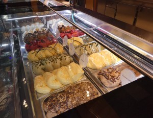 Jean-Philippe Crêpes & Gelato
