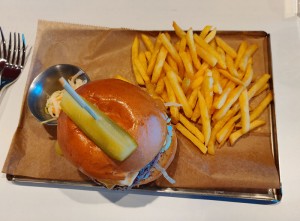 American Diner Cheeseburger
