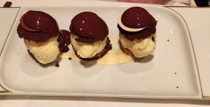 Profiteroles