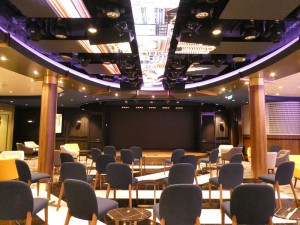 Social Comedy & Night Club