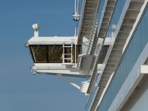 Seitenbrücke links