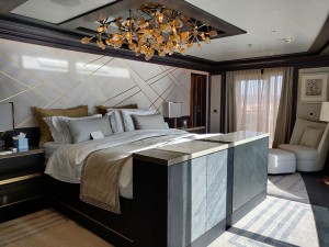 Regent Suite 1400
