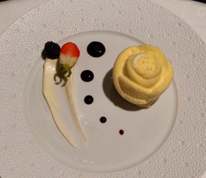 Rose à la Chartreuse