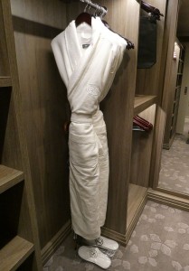 Bademäntel, Slipper