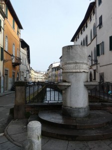 Via del Fosso