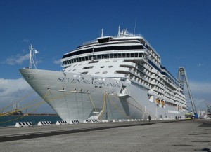 Seven Seas Splendor in Livorno