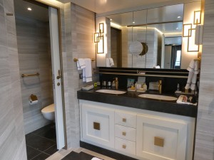 Seven Seas Suite 801