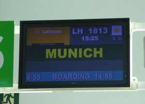 LH 1813 BCN - MUC