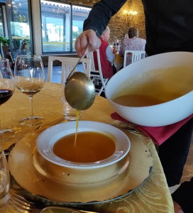 Gemüsesuppe