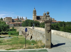 Römerbrücke und Kathedralen