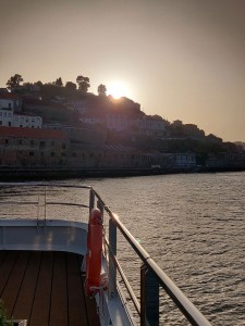 Sonnenuntergang an Bord