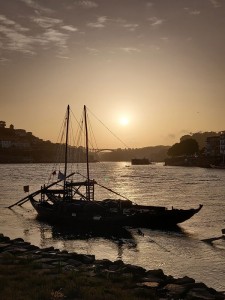 Rabelo im Sonnenuntergang