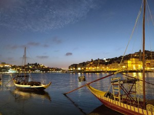 Porto bei Nacht