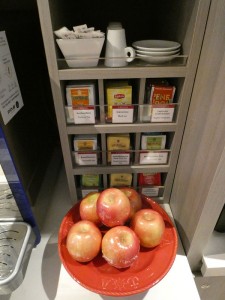 Tee und Obst