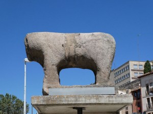 Stier-Statue