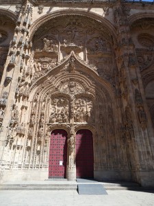 Fassade neue Kathedrale