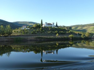 Fluss-Schloss