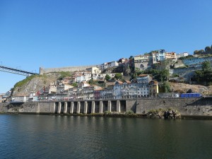 Einfahrt nach Porto