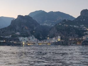 Amalfi am Abend