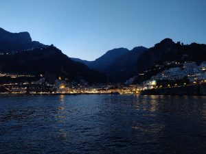 Amalfi am Abend