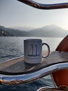 der erste Kaffee