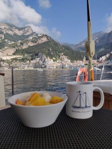 Frühstück mit Aussicht - Amalfi