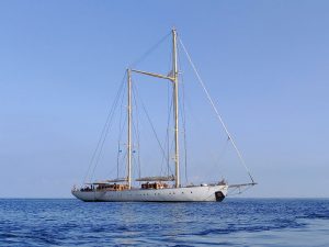 S.Y. Chronos vor Capri