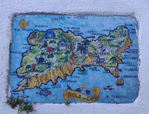 Capri in Keramik