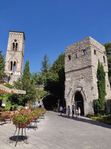 Domplatz